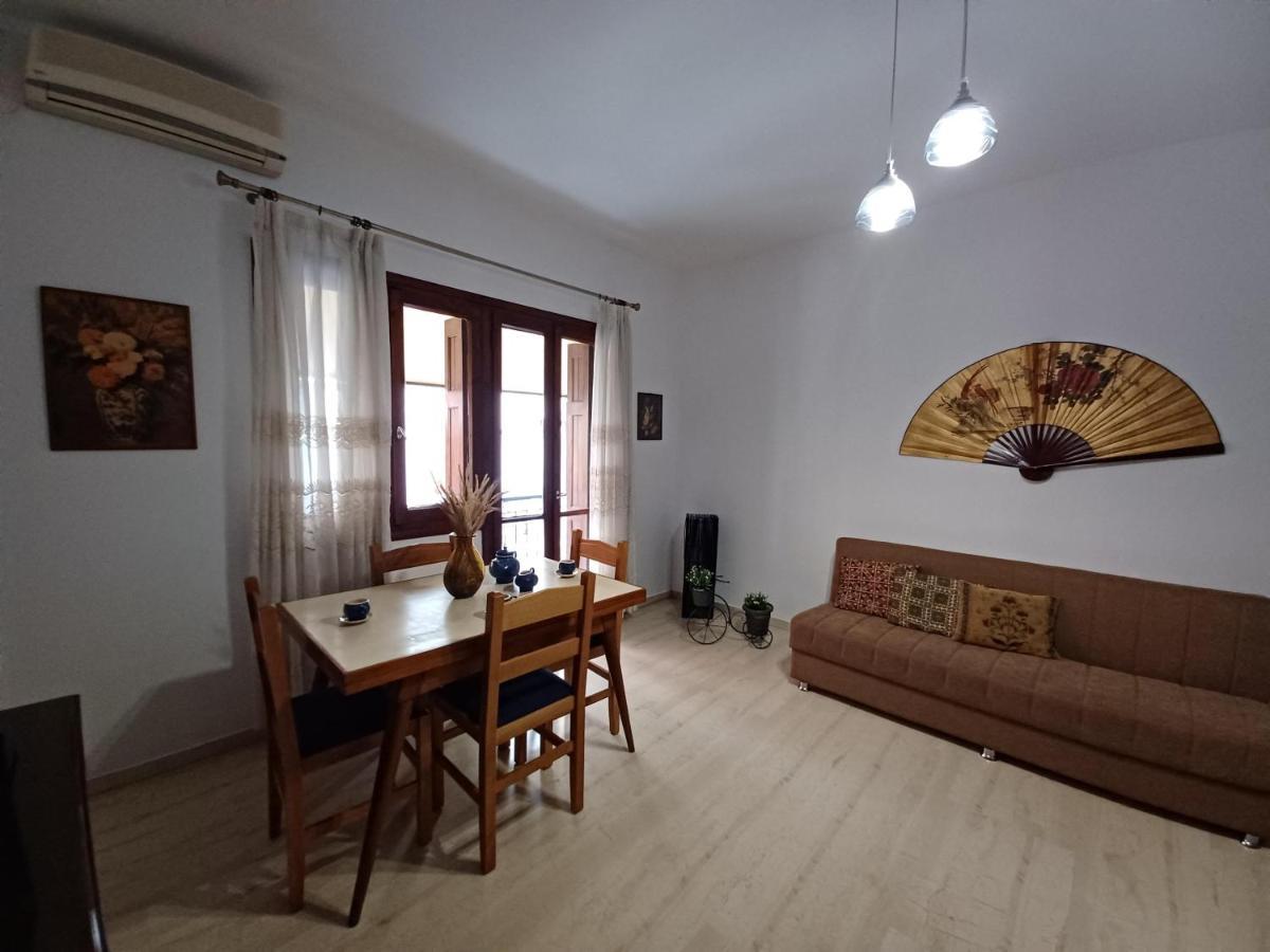 Nina'S Central Apartment 하니아 외부 사진